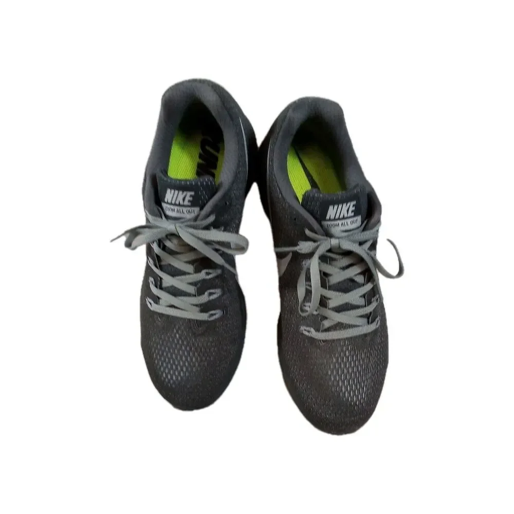 Nike product pair